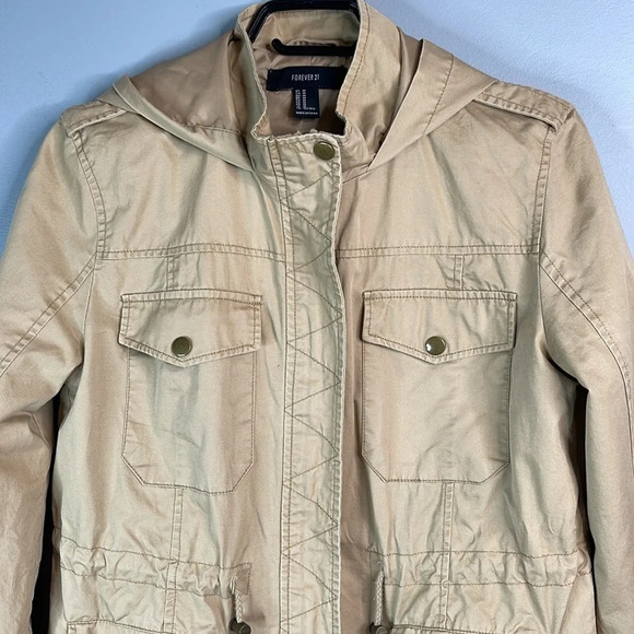 FOREVER 21 Military Jacket Khaki Tan Zip Hood Snap Flap Pockets Drawstring M - Picture 3 of 12